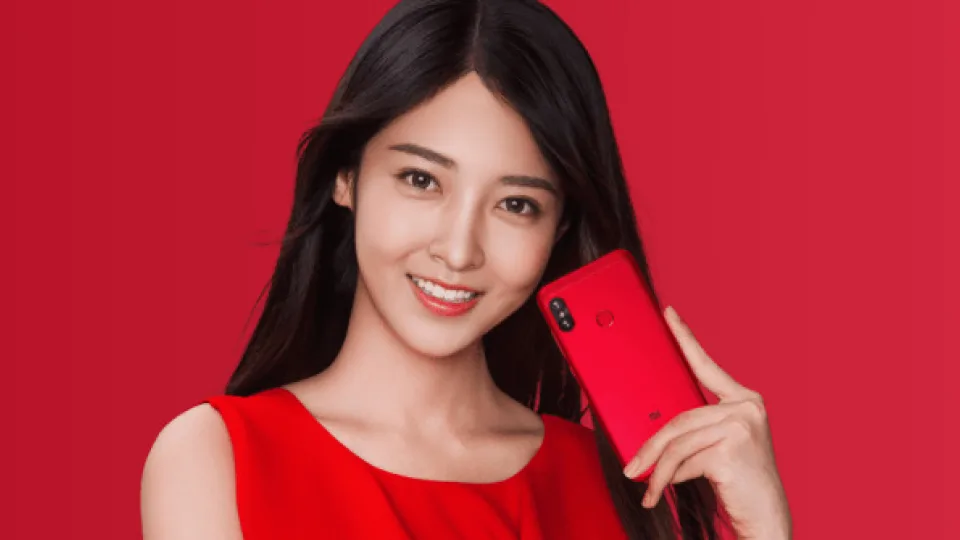 „Xiaomi“ pristatė dar vieną naują telefoną - „Redmi 6 Pro“