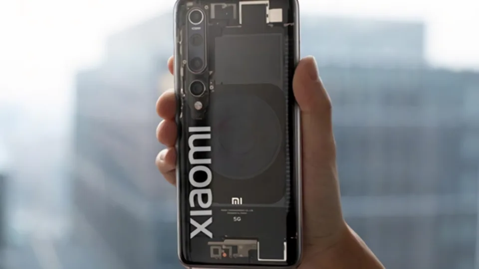 „Xiaomi” vėl kepa bandeles: ruošiama nauja „Mi 10T” telefonų serija