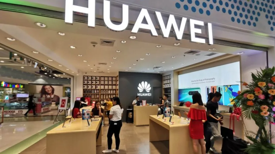 Kai ištikimybė kainuoja laisvę: buvusių „Huawei“ darbuotojų byla sukrėtė visą technologijų pasaulį