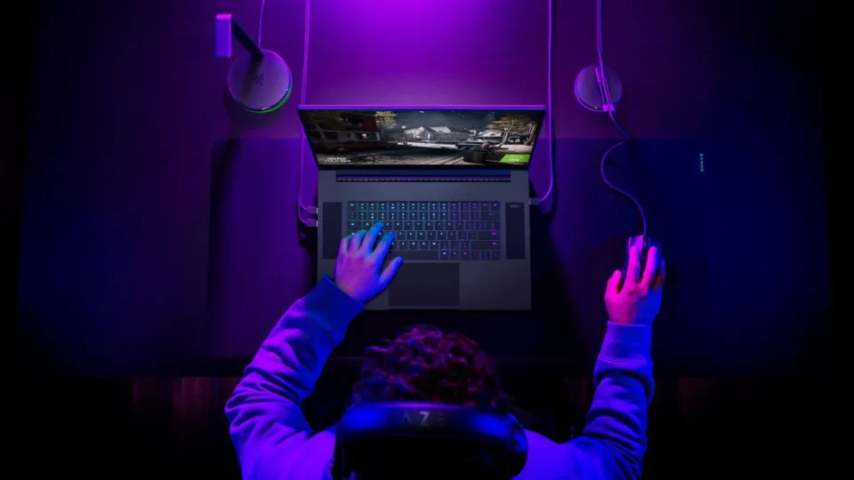Pristatytas naujasis „Razer Blade 17“: tokio galingo kompiuterio „Razer“ dar nesiūlė