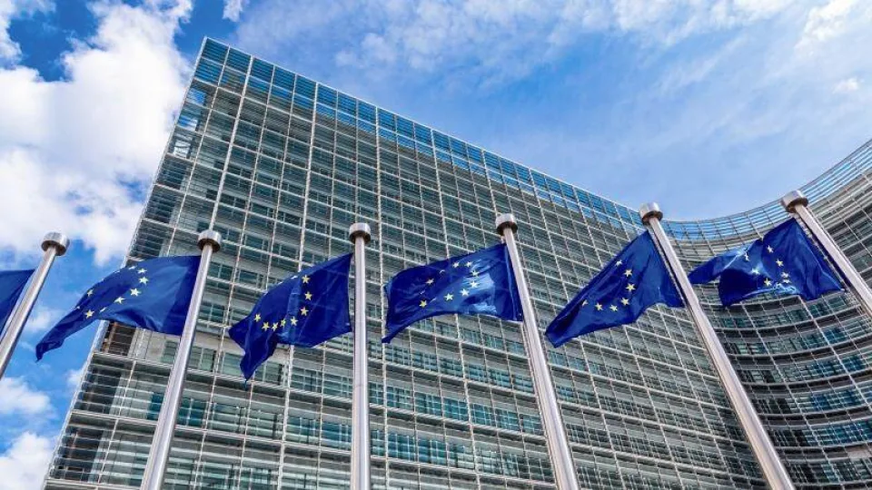 Ukraina gauna išskirtinę teisę eksportuoti: Europos Sąjungos sprendimas supykdys ne vieną gamintoją