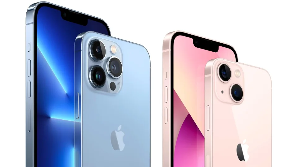 „Apple“ pristatė naująją „iPhone 13“ seriją: didelių naujovių šiemet „Apple“ nepasiūlė