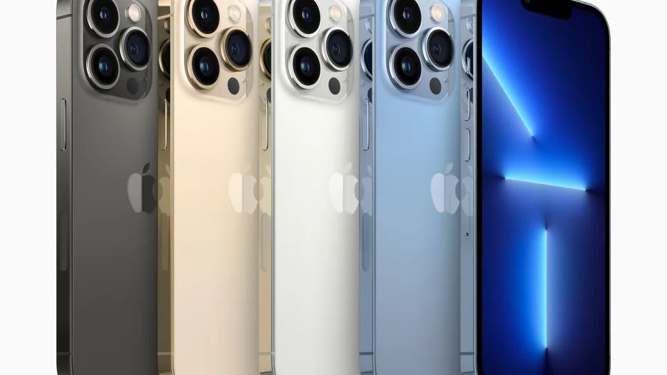 „iPhone 13“ pasirodymo Lietuvoje belaukiant: paaiškėjo kada prasidės prekyba, palygintos kainos skirtingose šalyse