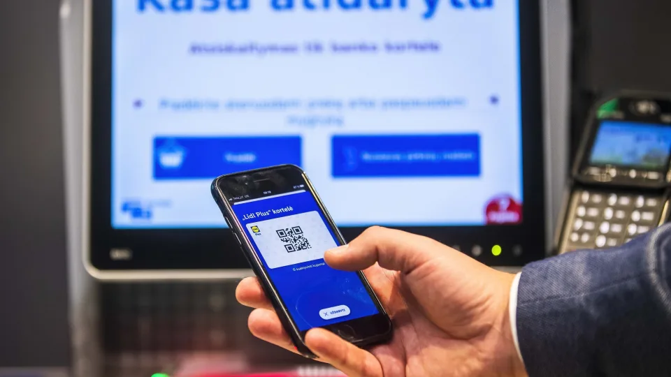 Po šventinio maratono piniginėje švilpauja vėjai? „Lidl“ dalinasi patarimai, kaip apsipirkti pigiau ir sutaupyti, tam padės ir išmanioji programėlė