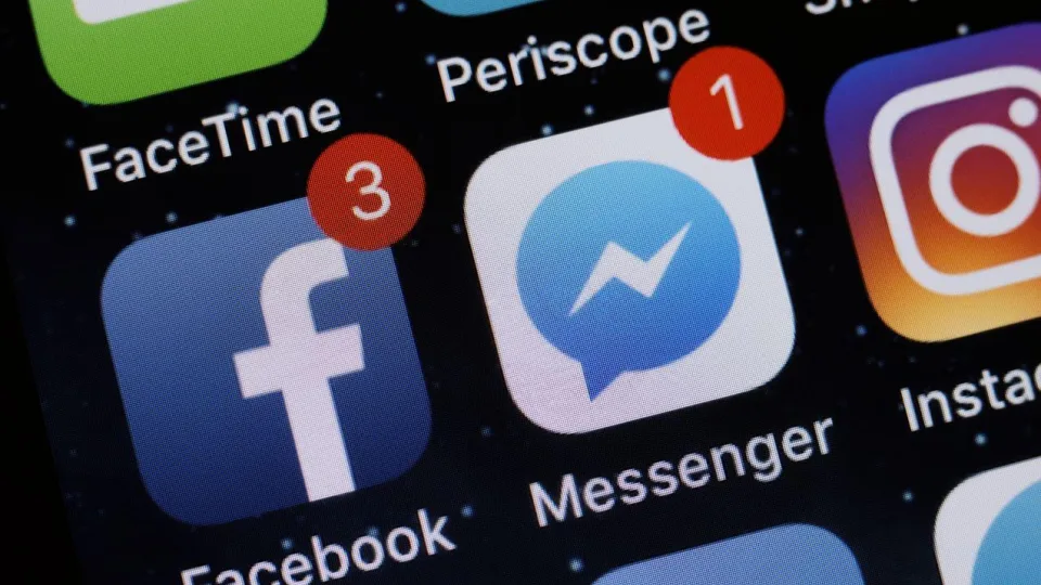 Trečiadienio vakarą buvo sutrikusi „Meta“ valdomų platformų veikla: su problemomis susidūrė „Facebook“, „Instagram“ ir „WhatsApp“ naudotojai