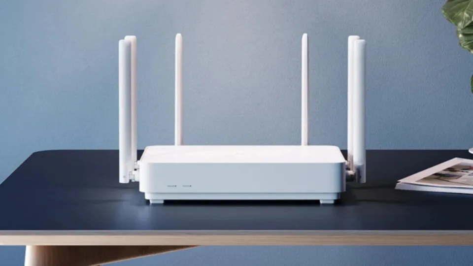 Vos už €85 namuose turėkite greičiausią įmanomą Wi-Fi: „Xiaomi” maršrutizatorių „Ferrari” už centus