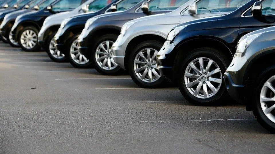 Ieškantiems geriausio naudoto automobilio: 5 pasirinkimai Lietuvoje už mažiau nei 5000 eurų