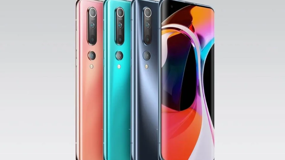 Telefonų gamintojai ir vėl pradeda lenktynes: aiškėja kas pirmieji pristatys „Snapdragon 888“ naudojantį flagmaną