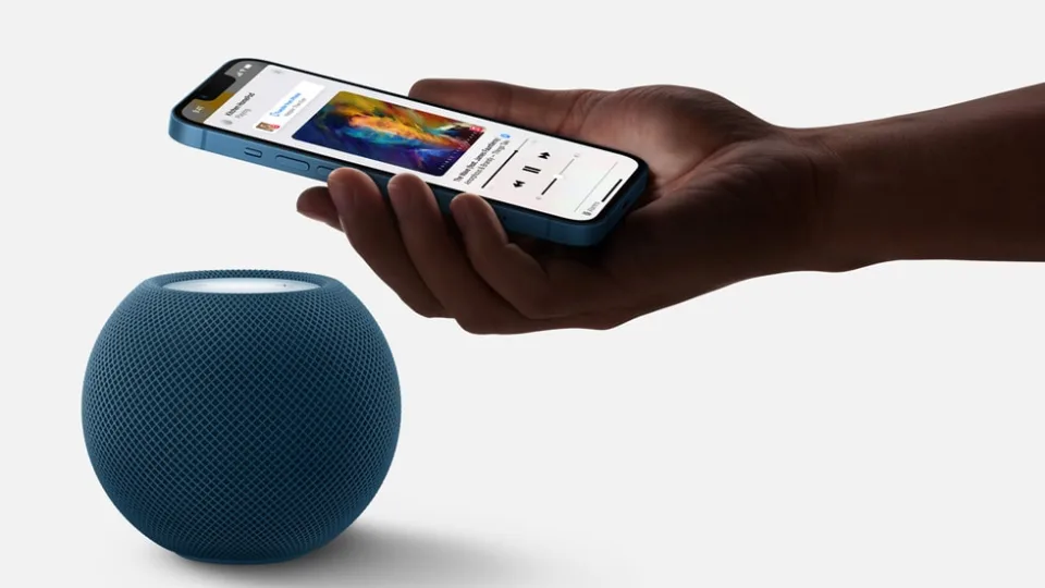 „Apple“ ruošiasi atnaujinti „HomePod“: nors naujo modelio debiutas buvo planuojamas dar šiemet, tačiau jo teks luktelėti iki kitų metų pradžios