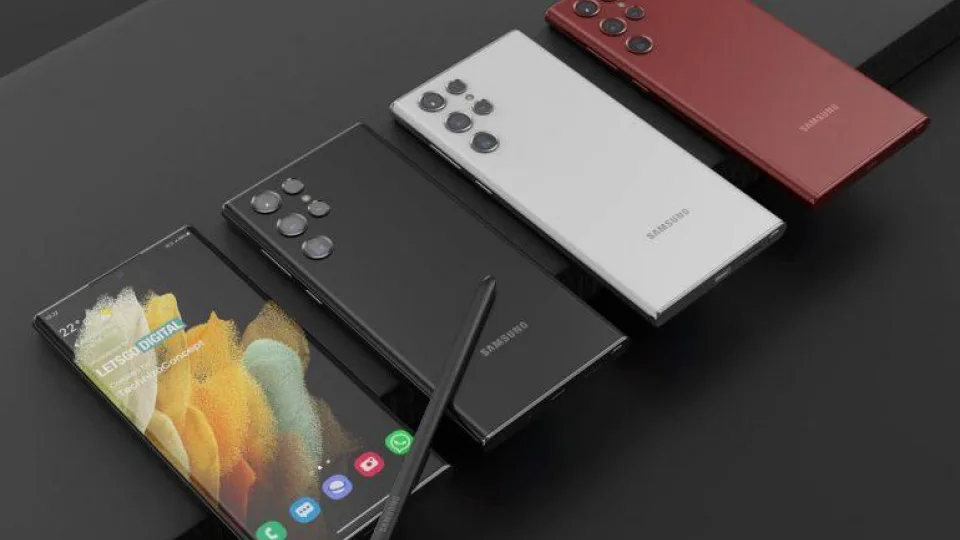 „Samsung“ laidoja populiariąją „Galaxy Note“ flagmanų seriją, tačiau ji bus žinoma kitu vardu