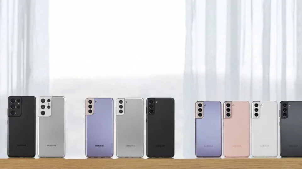Tai įvyko: „Samsung“ pristatė „Galaxy S21“ flagmanų seriją, žinome kainą