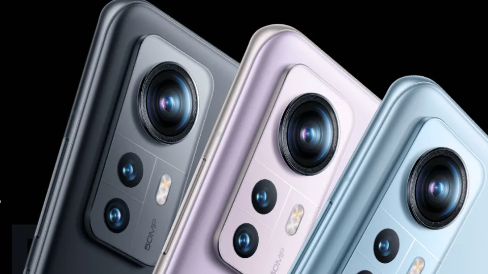 Daugelio lietuvių lauktas pristatymas: į Europą atkeliauja galingiausi 2022 metų „Xiaomi“ flagmanai