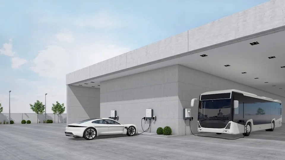 Elektromobilių greitojo įkrovimo stotelė namuose – tai tampa realybe ir Lietuvoje