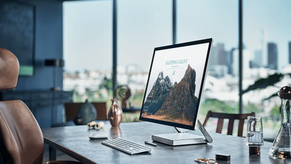 „Microsoft“ ragina „Windows“ naudotojus atsinaujinti: paaiškino, kodėl „Windows 11“ yra geriausias pasirinkimas