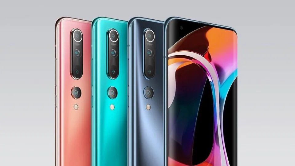 „Xiaomi” atskleidė: „Mi 10” flagmaną ypač pirko vieno telefono savininkai