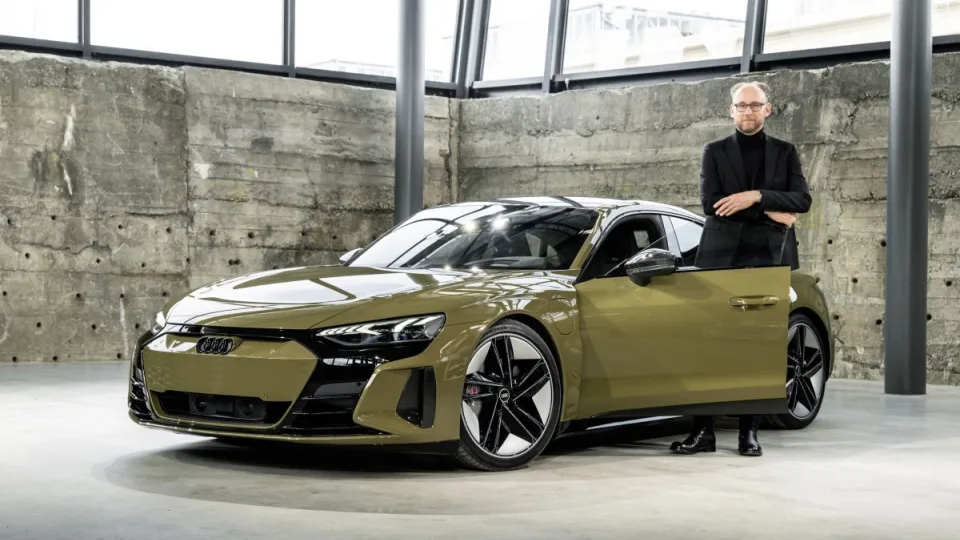 „Audi” pristatė žadą atimantį elektromobilį: įspūdingesnis už „Tesla” ir „Porsche”