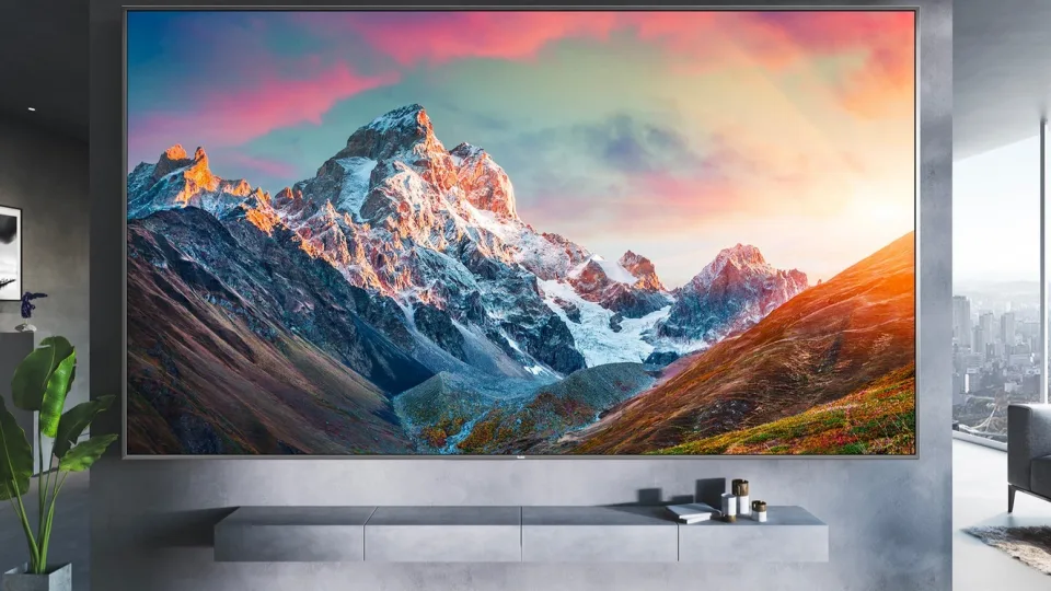 „Xiaomi“ ketina sudrebinti televizorių rinką: ruošiamas modelis su įspūdingos įstrižainės ekranu