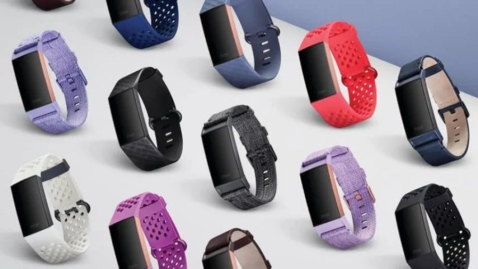 „Fitbit“ pristato naują aktyvumo apyrankę - „Fitbit Charge 3“