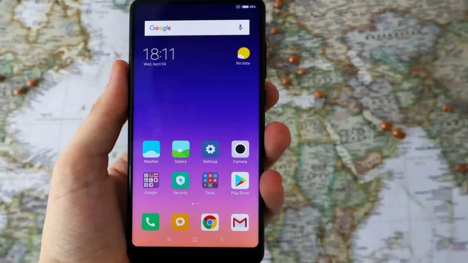 TOP 5 geriausi kiniški išmanieji telefonai iki 500 eurų – 2018 rugpjūtis