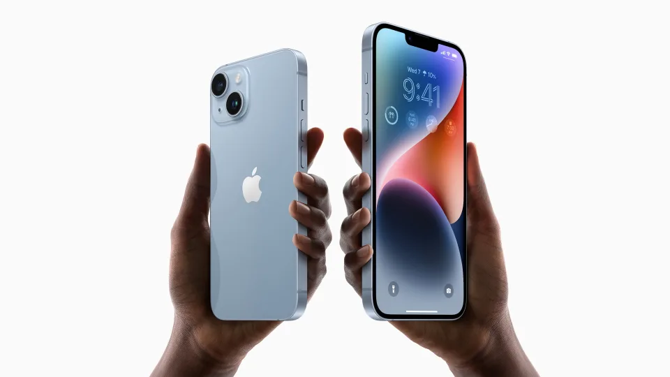 „Tele2“ jau priima ir naujųjų „iPhone 14 Plus“ išankstinius užsakymus