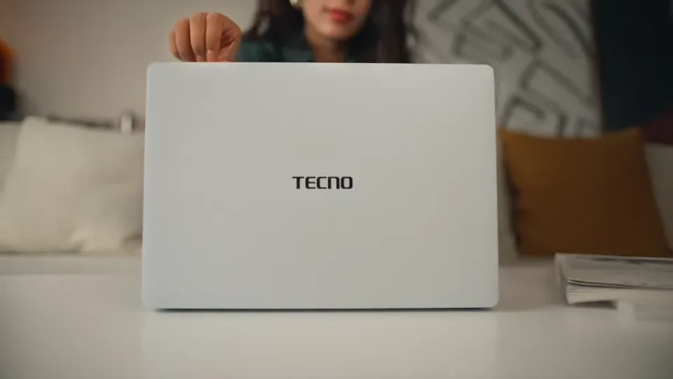 Kinijoje pristatytas itin lengvas ir plonas nešiojamas kompiuteris: „Tecno“ pasiūlys aukštos raiškos ekraną, galingą „Intel“ procesorių ir talpią bateriją