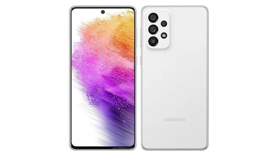„Samsung“ atsisako lietuvių pamėgtos telefonų serijos, tačiau kas užpildys atsiradusią spragą - nežinia