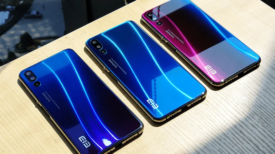 Pasirodė pirmosios tikros „Elephone U2“ telefono nuotraukos