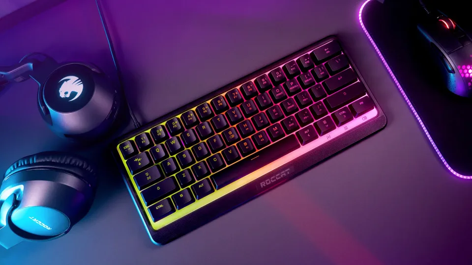 „Roccat“ pristatė žaidimų gerbėjams skirtą klaviatūrą: nustebins itin kompaktišku dydžiu ir ryškiu dizainu