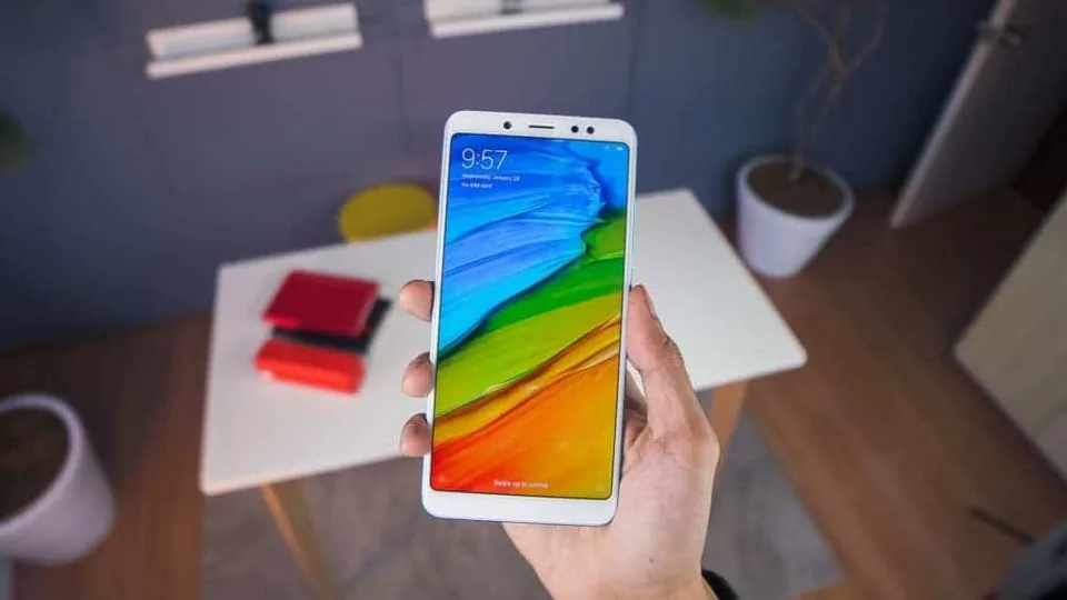 TOP 5 geriausi kiniški išmanieji telefonai iki 250 eurų – 2018 rugsėjis