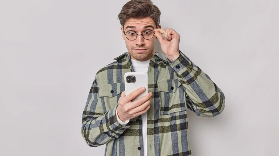 Tokius dalykus sunku paaiškinti sveiku protu: norėdamas gauti populiarų telefoną visiškai nemokamai ryžosi nepaaiškinamiems veiksmams, atskleidžiama šiurpą kelianti istorija