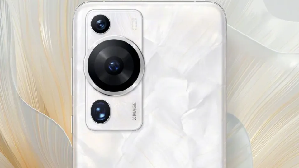 „Huawei“ dalinasi pirmosiomis savo flagmanų nuotraukomis: naujausi vaizdai atskleidžia išskirtinius dizaino sprendimus