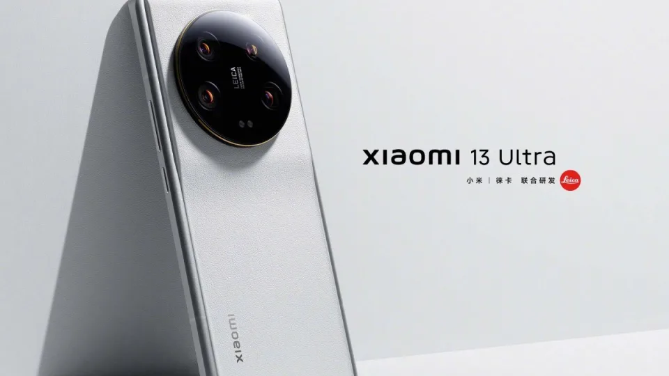 Pasirodė naujos „Xiaomi 15 Ultra“ išmaniojo telefono nuotraukos: nugarėlės dizainas primins „Leica“ fotoaparatus, jau žinomos ir kamerų savybės