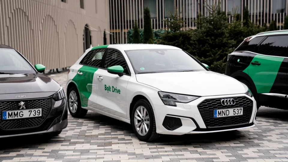 Automobilių dalijimosi platforma „Bolt Drive“ plečiasi, šįsyk gerų naujienų sulaukė kauniečiai