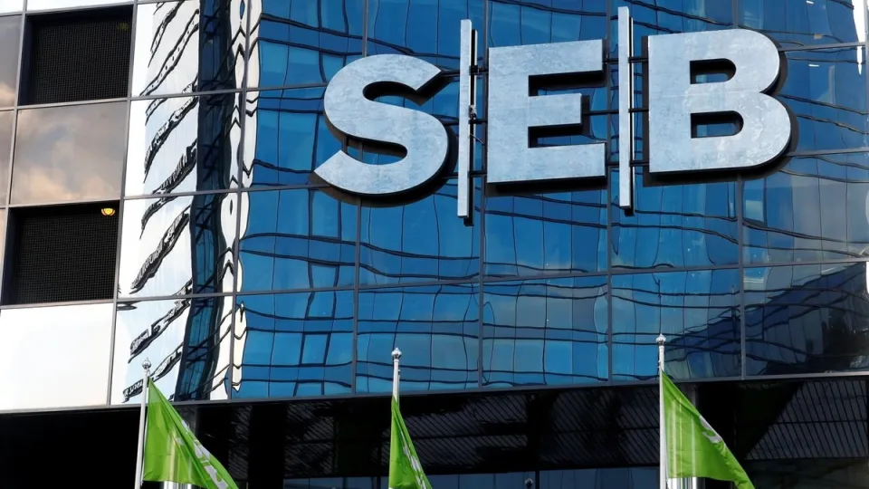 Daugelis SEB banko klientų jau mėgaujasi šiais privalumais: ką naujo pridėjo SEB ir kaip tai veikia jūsų pinigus?