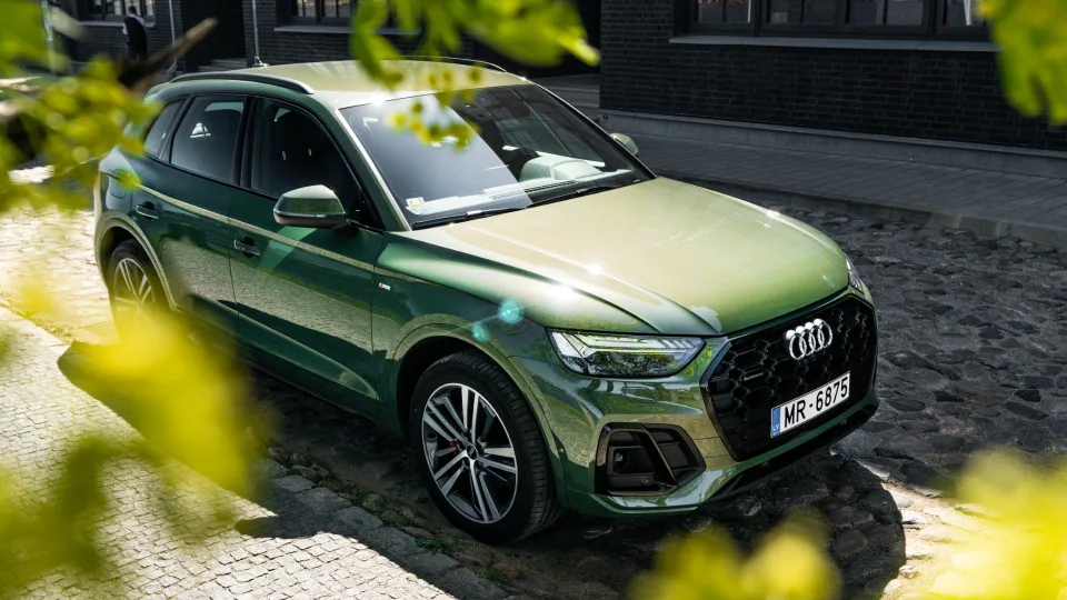 Naujų automobilių pardavimai Lietuvoje kaip reikiant įsibėgėjo: vien iki šių metų rugpjūčio pabaigos šalyje sudaryta du kartus daugiau naujų „Audi“ automobilių pardavimo sutarčių