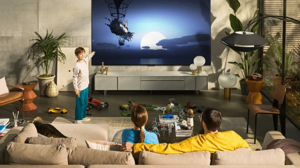 Maksimaliai išnaudokite savo turimą televizorių: paprasti patarimai, kurie leis televizorių žiūrėti taip, lyg būtumėte kino teatre