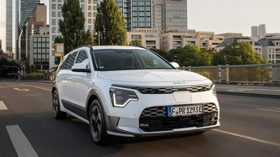 Tvarumas – ne tik elektromobiliai: ar žinote, iš ko pagamintas jūsų automobilis?