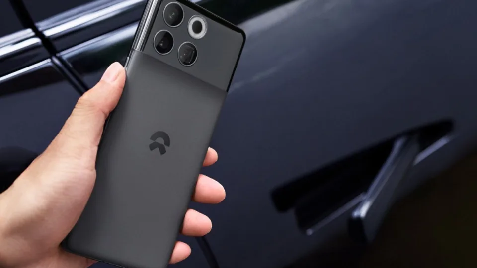 „Tele2“ ekspertai dalinasi patarimais perkantiems naują telefoną: pirmi žingsniai, kuriuos privalu atlikti daugeliui, sužinokite kas svarbu