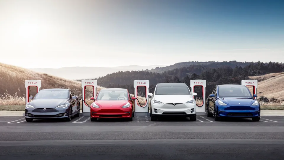 Norvegai fiksuoja pasaulyje dar nematytus pasiekimus: šalyje netrukus įsigalios naujų benzininių ir dyzelinių automobilių draudimas, naujausi skaičiai nustebins daugelį