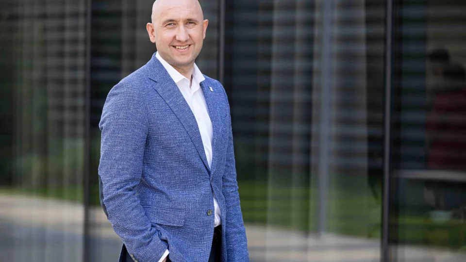 „Telia“ debesys stebi po visą pasaulį judančius sunkvežimius