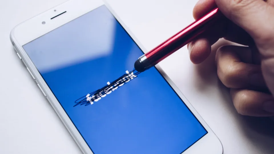 Netrukus gali tekti susimokėti net ir už „Facebook“ ar „Instagram“: svarstoma naujovė, kuri patiks daugeliui, tačiau kaina gali ir nustebinti