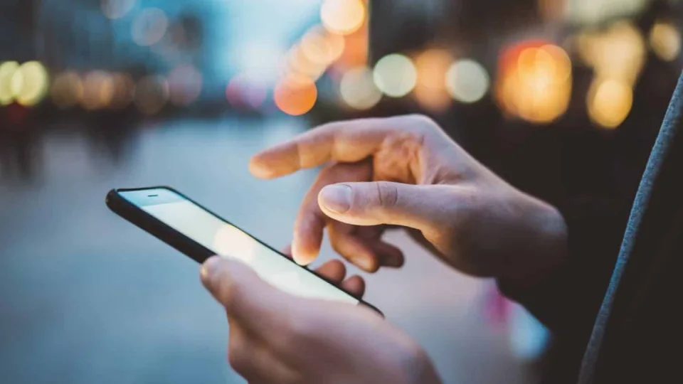 Klausimai, kuriuos būtina užduoti renkantis naująjį telefoną