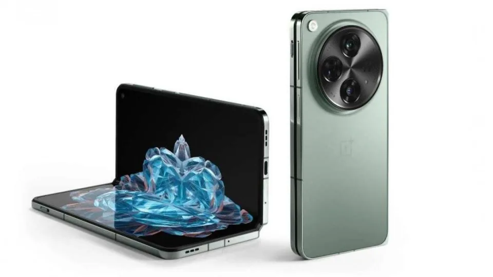 „OnePlus“ sudrebino išmaniųjų telefonų rinką: oficialiai pristatytas „OnePlus Fold“ flagmanas, kuris nustebins ne tik savo galimybėmis, bet ir kaina