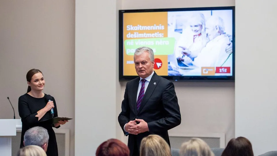 Prezidentas tarė žodį - turime siekti, kad mūsų senjorai skaitmeninėje erdvėje jaustųsi tvirčiau