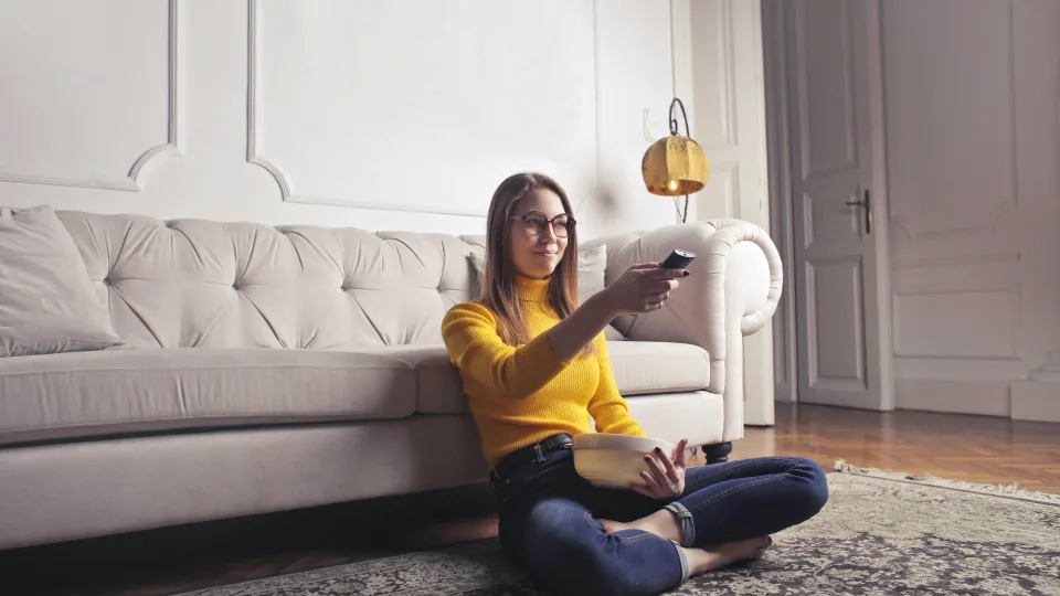 Išmanieji televizoriai siūlo ateities sprendimus: penkios funkcijos, kurias privalo išbandyti kiekvienas iš mūsų