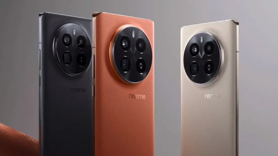 „Realme“ pristatė naująjį savo flagmaną: galingos specifikacijos, išskirtiniai dizaino sprendimai ir itin patraukli kaina