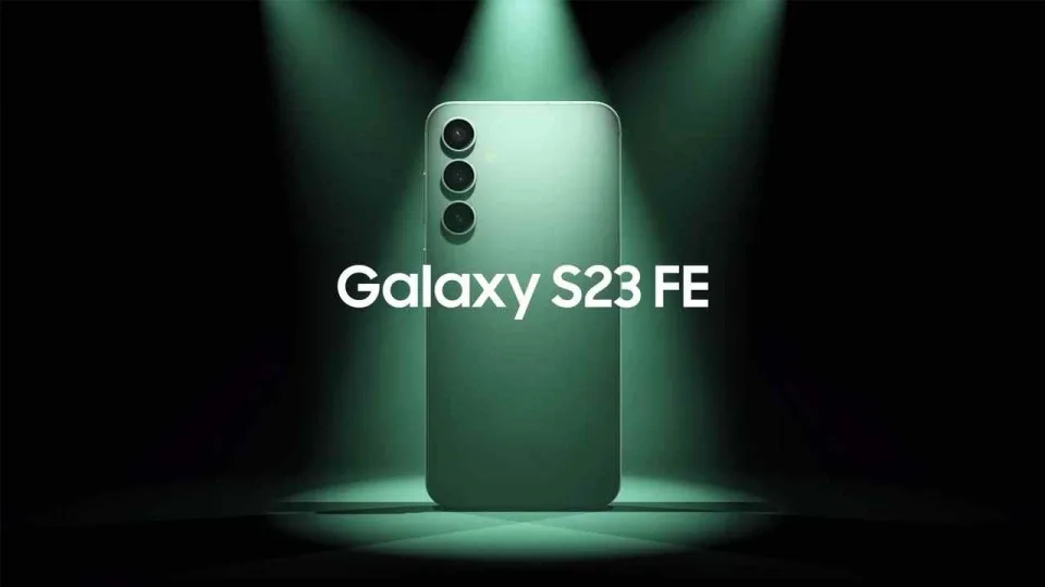 Aiškėja „Samsung Galaxy S24 FE“ telefono kamerų savybės, tačiau pristatymas įvyks gerokai vėliau nei skelbta anksčiau