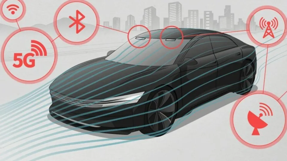 LG sukūrė įspūdingą technologinį sprendimą automobiliams: naujoji technologija leis paslėpti automobilio dizaino sprendimus gadinantį elementą