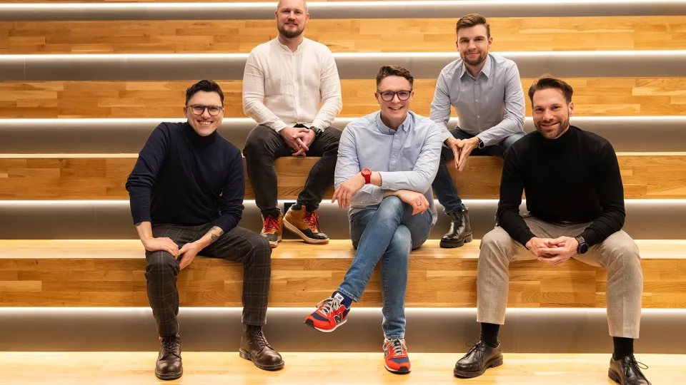 Viena didžiausių pirminių investicijų į startuolius Baltijos šalių istorijoje: „Evergrowth“ pritraukė įspūdingą investiciją, kuria dirbtiniu intelektu grįstą B2B pardavimų verslui platformą