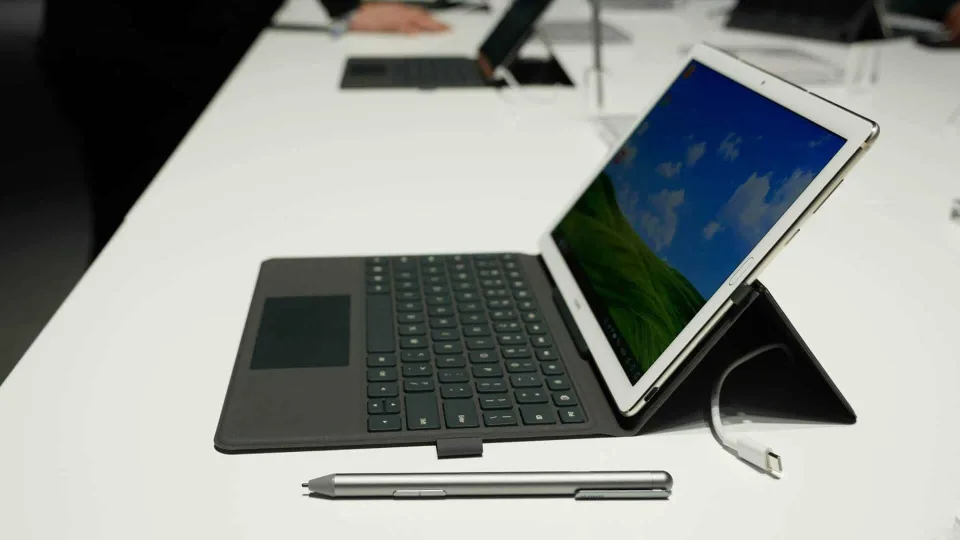 [Akcija] Nuolaidos „Huawei M5“ serijos planšetėms